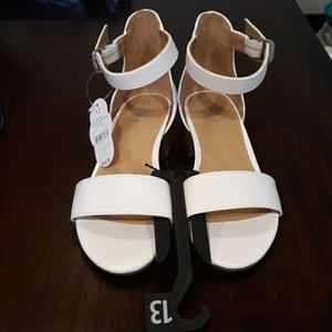 🛍4 for $20! Girls dress shoes